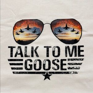 Top Gun/Maverick Aviator Sunglasses Graphic T-shirt